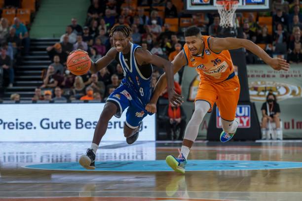 定性仍是短 定性仍是短