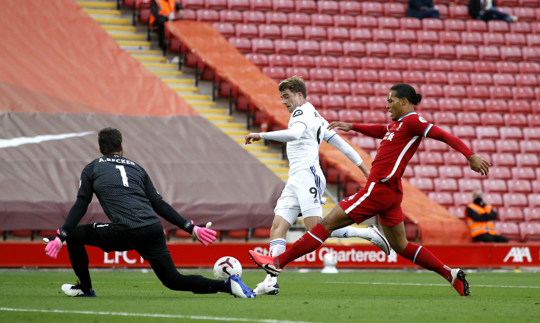 国足球在人 国足球在人