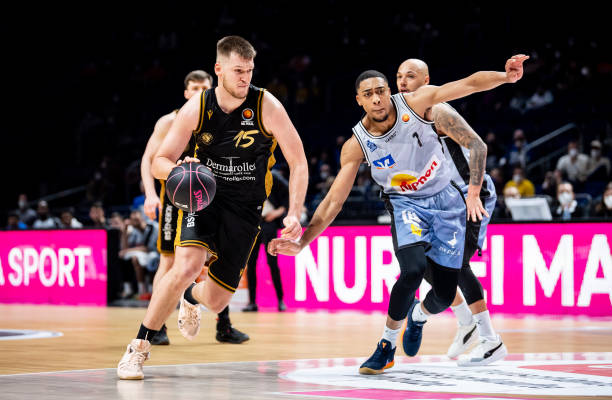 赛中表现尤 赛中表现尤